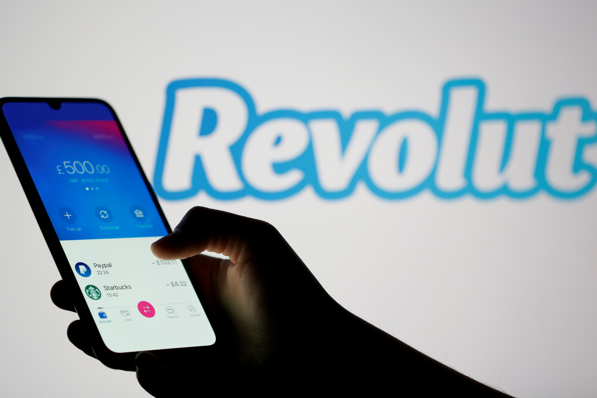 Revolut, maior banco digital do mundo, chega ao Brasil | EuQueroInvestir |  Tudo sobre investimento em um só lugar