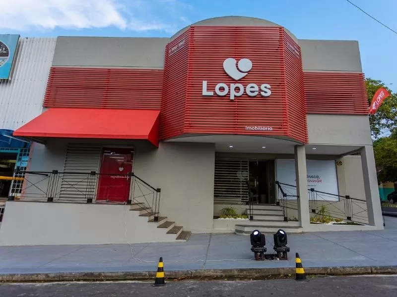 BTG: fachada da imobiliária Lopes