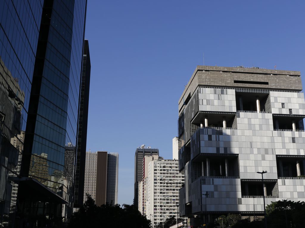 Imagem mostra edifício-sede da Petrobras.