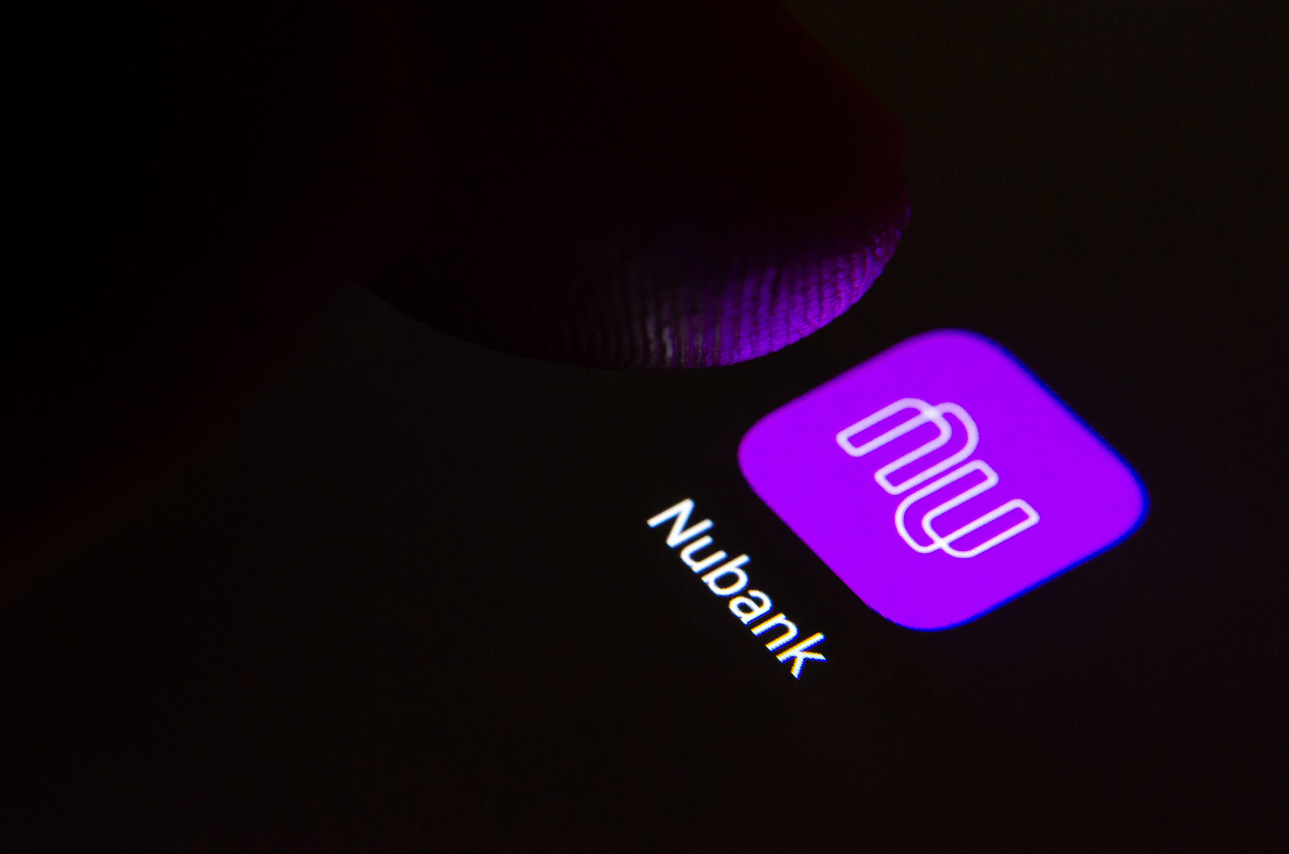 Nubank, Netflix, Pagbank e Spotify apresentam instabilidade • DOL