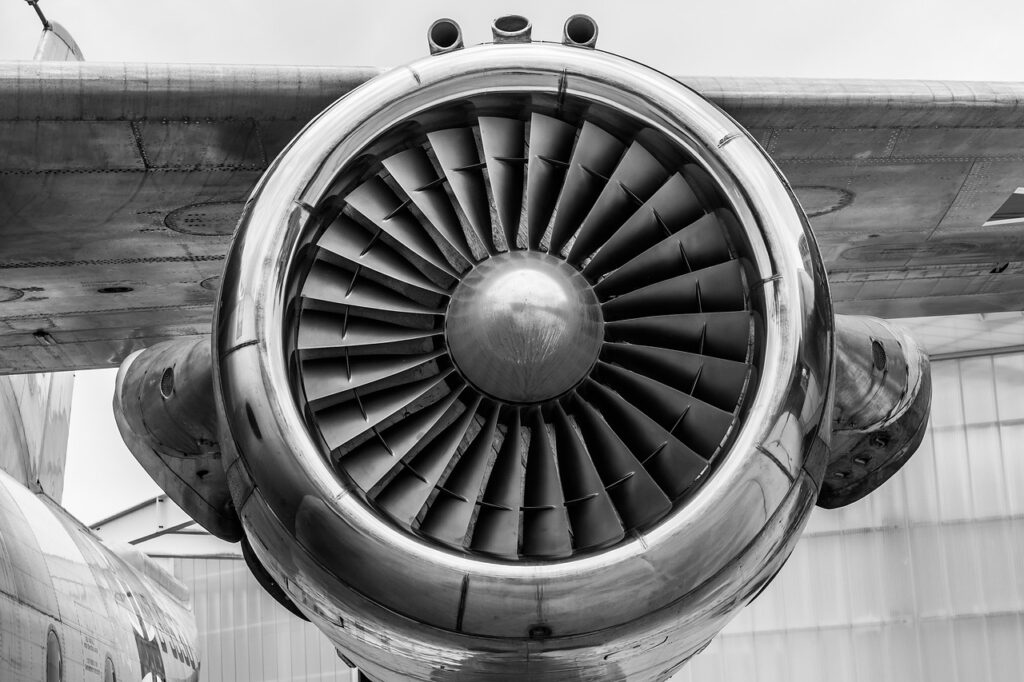 Imagem mostra uma turbina de avião.