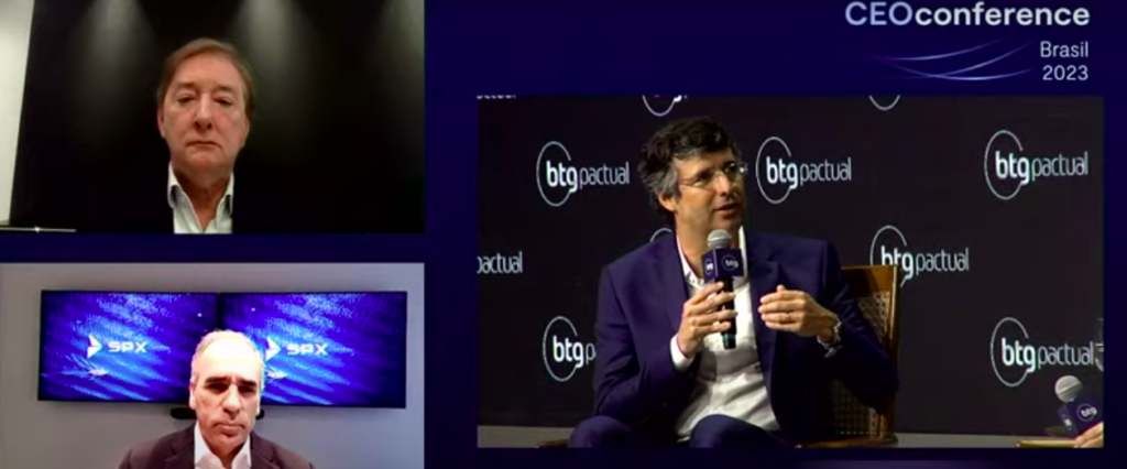 Imagem palestra gestores no CEO Conference
