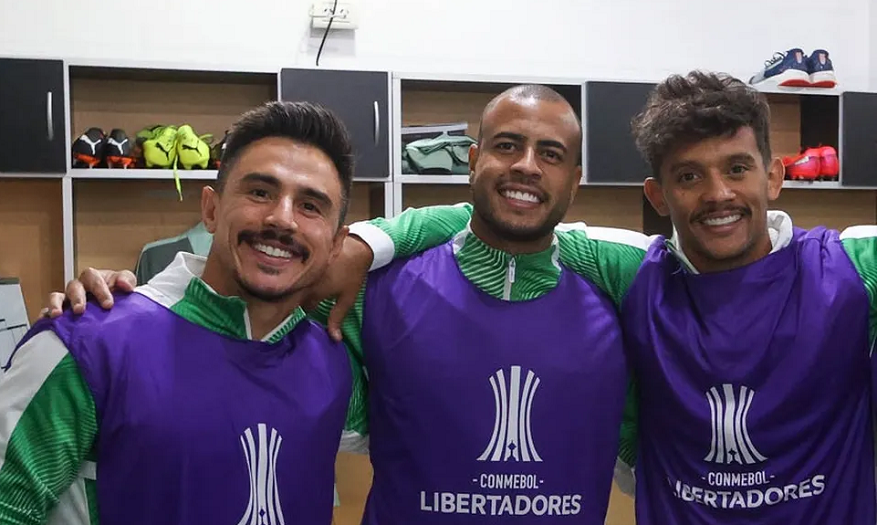 Jogadores Willian Bigode, Mayke e Gustavo Scarpa, que teriam sofrido golpe com criptos.