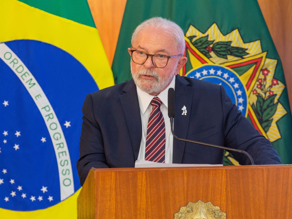 Lula avalia os 100 dias de governo em Brasília.
