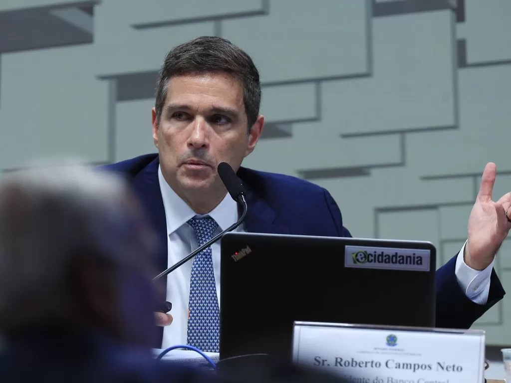 Imagem mostra o presidente do BC em audiência.