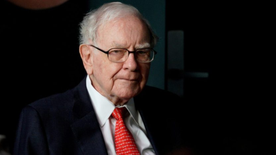 Imagem mostra o megainvestidor Warren Buffett.