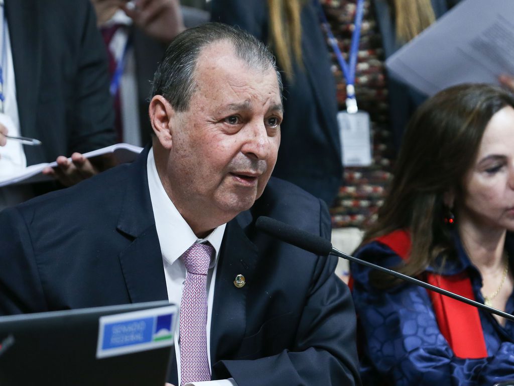 Senador Omar Aziz (PSD-AM)