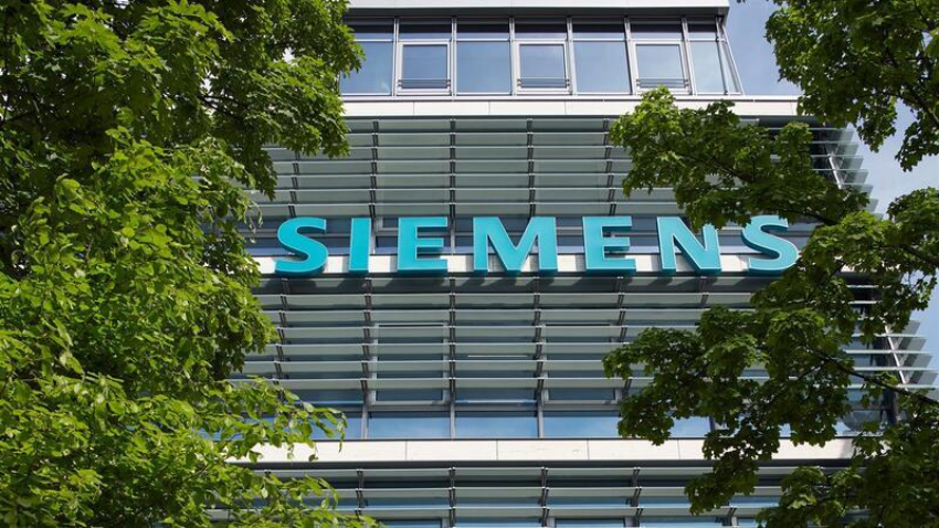 Imagem mostra a fachada de uma das unidades da Siemens.