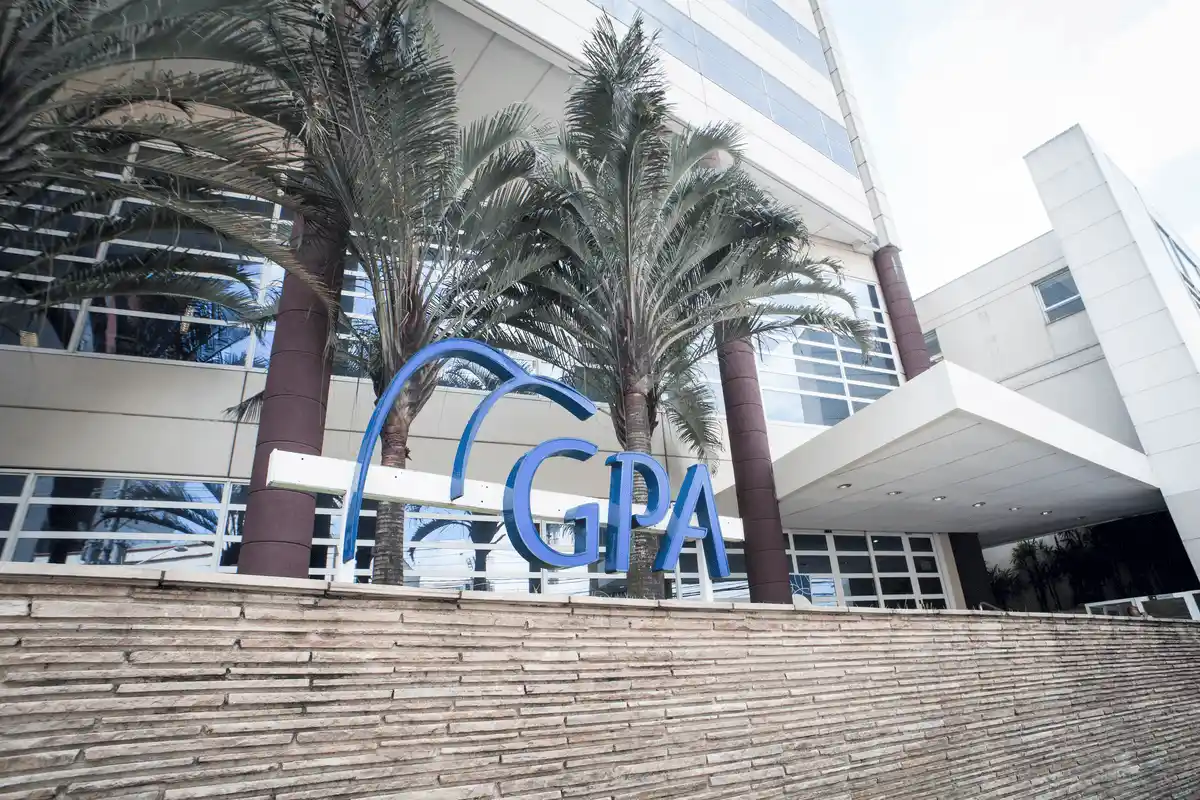 Fachada da sede do Grupo Pão de Açúcar (GPA), empresa listada na B3 sob o código PCAR3