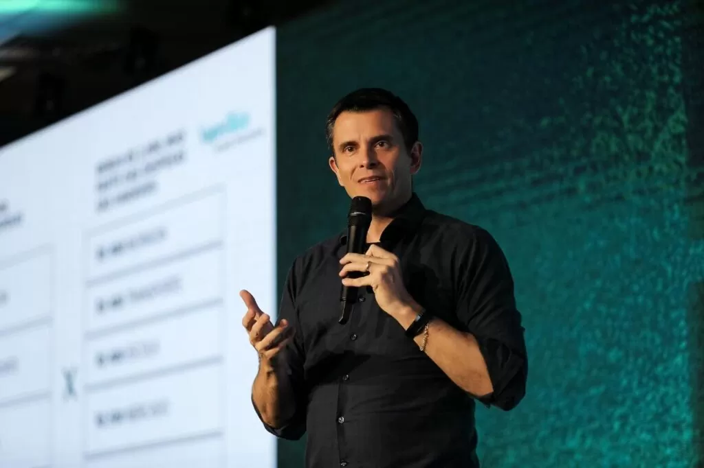 Gustavo Cerbasi, escritor e consultor financeiro, na 9ª edição da Money Week.