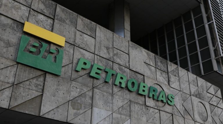 Petróleo e Petrobras em alta: é hora de investir?