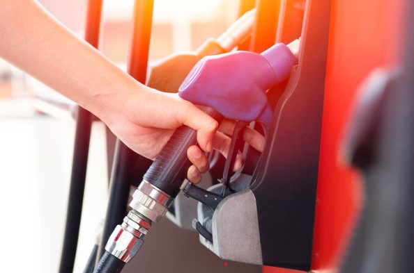 preço da gasolina: foto de posto de gasolina