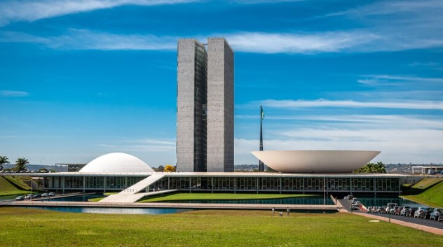 Reoneração da folha de pagamentos: entenda a polêmica em Brasília