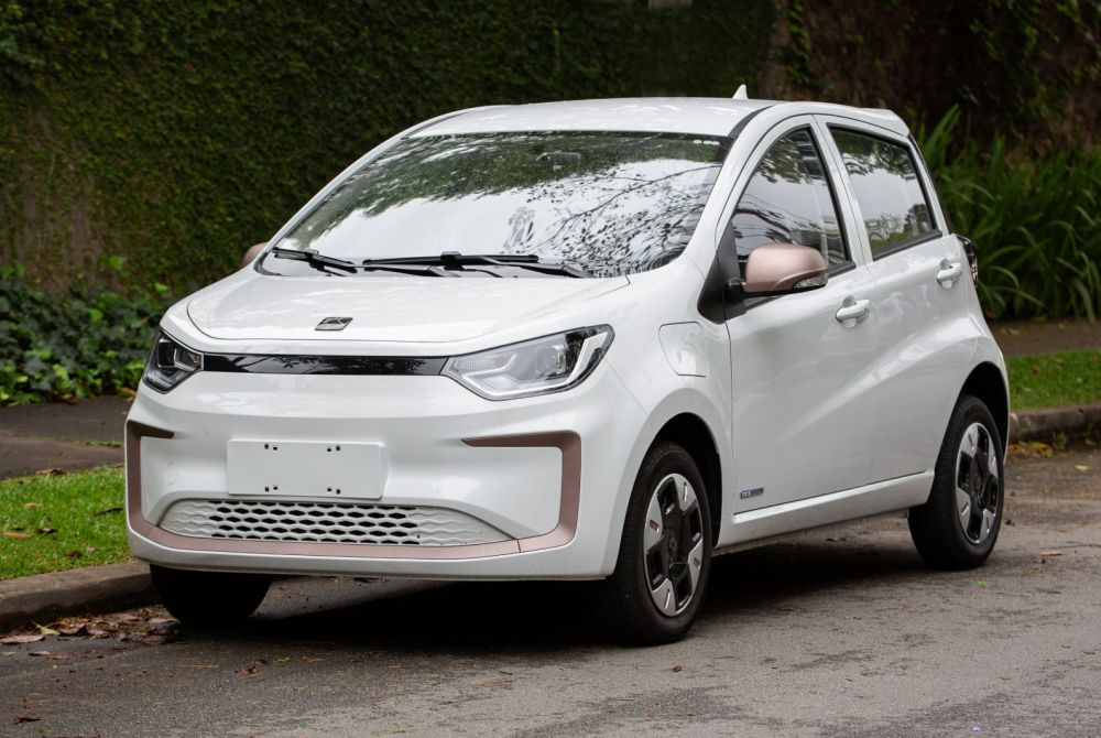 JAC E-JS1 - Divulgação JAC