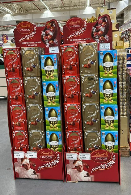 Páscoa 2024. Ovos de páscoa da Lindt no mercado Assaí.