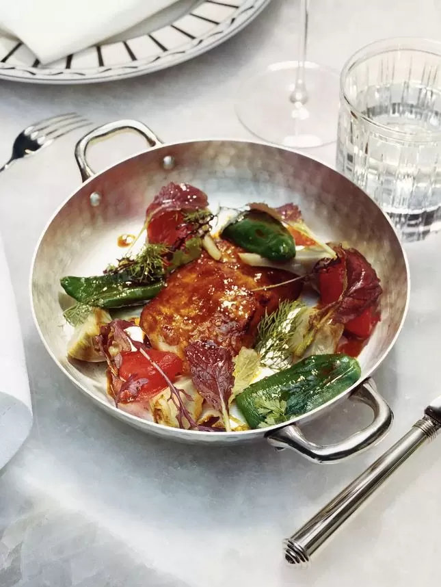 5 lojas de luxo que possuem restaurantes: dior