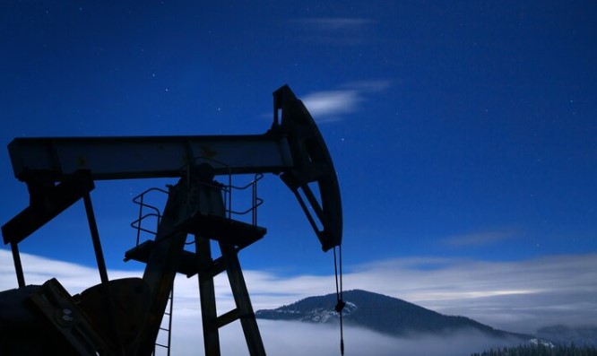 IPP: preços sobem puxados pelo petróleo. Foto de extração de petróleo
