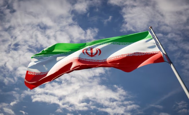 bandeira do Irã: Israel ataca Irã
