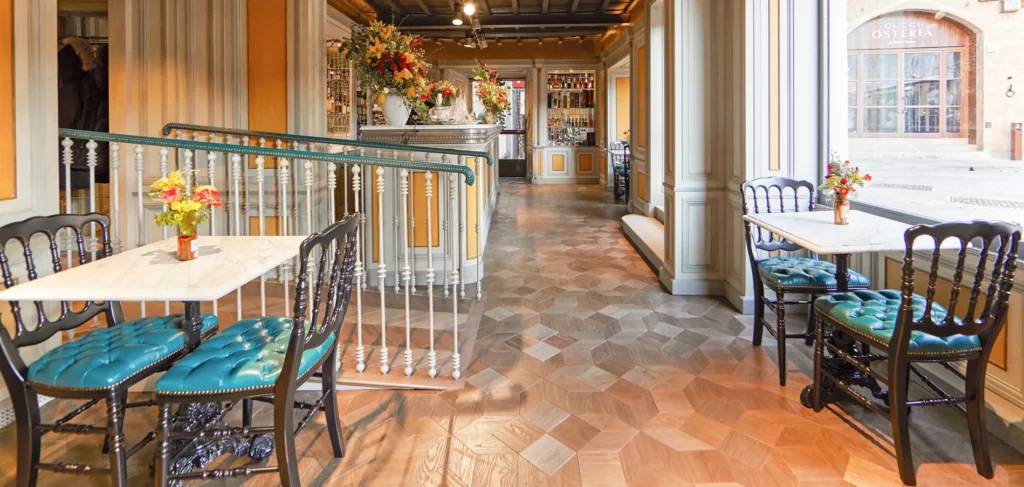 Cafeterias de luxo. Gucci Giardino 25