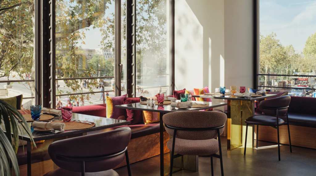 LV Café