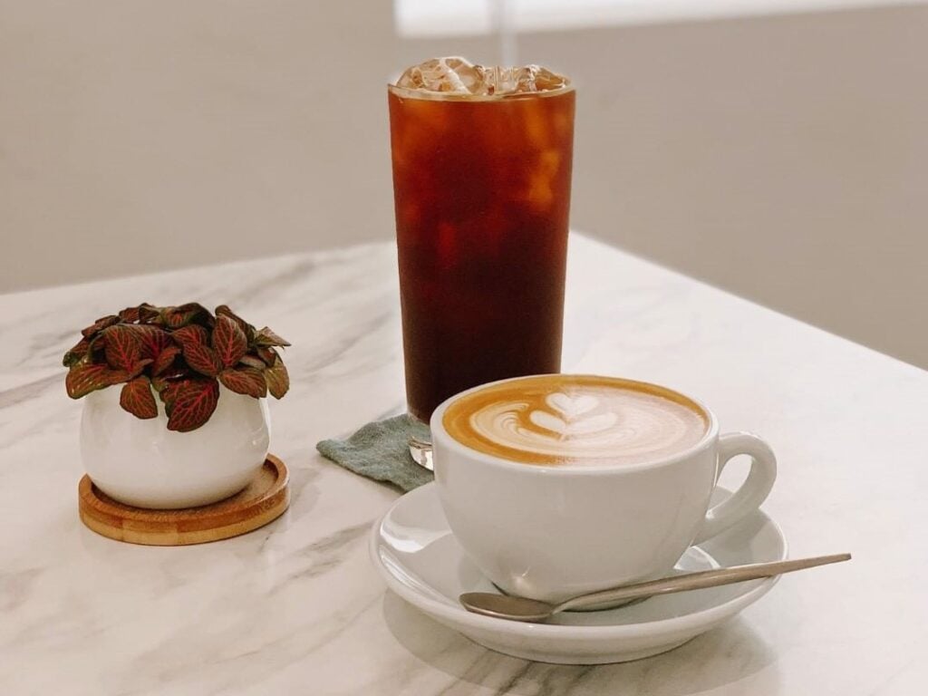Cafeterias de luxo. St. Laurent Coffee
