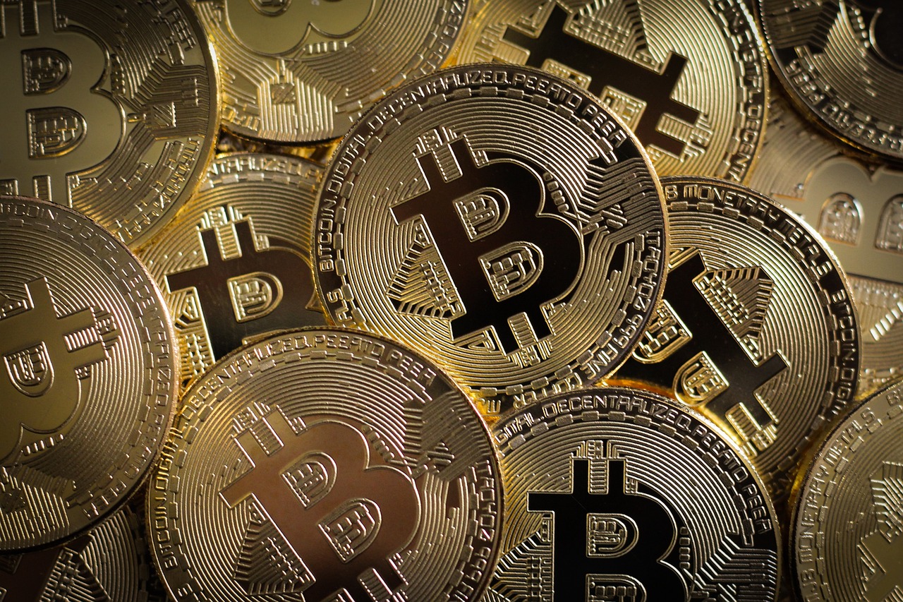 Moedas de Bitcoin juntas para Análise técnica de criptomoedas