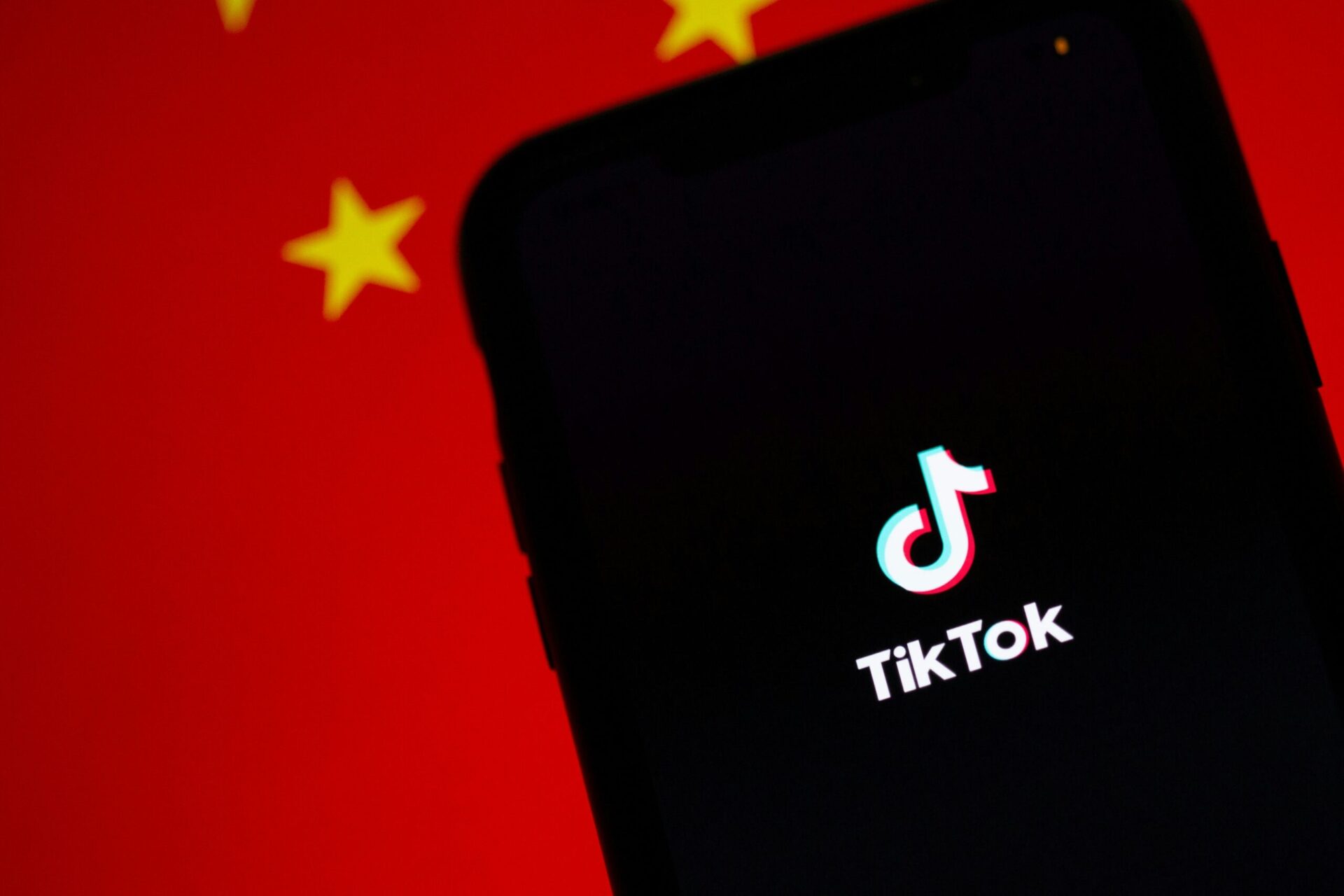 TikTok processa governo dos EUA para evitar banimento no país