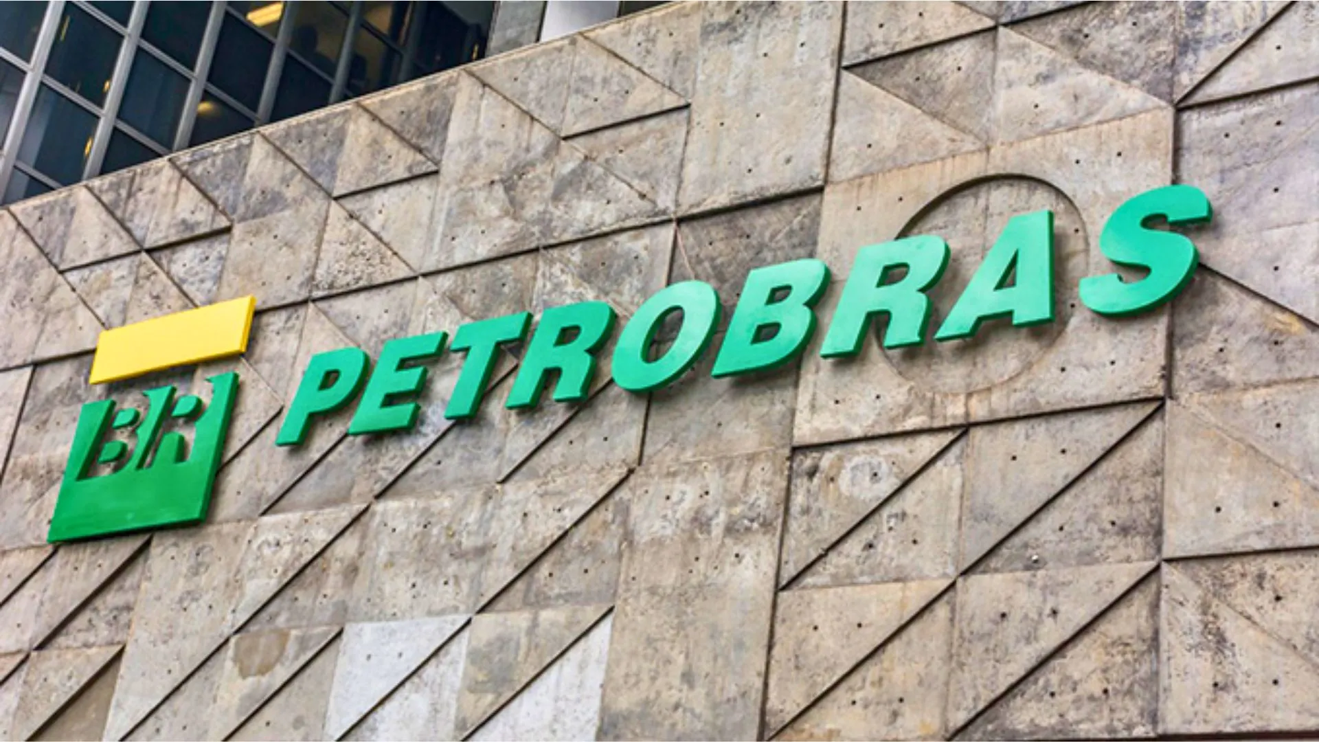 Petrobras assina protocolo com governo do Rio