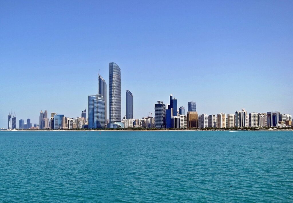 Destinos para viajar solteiro. Abu Dhabi.