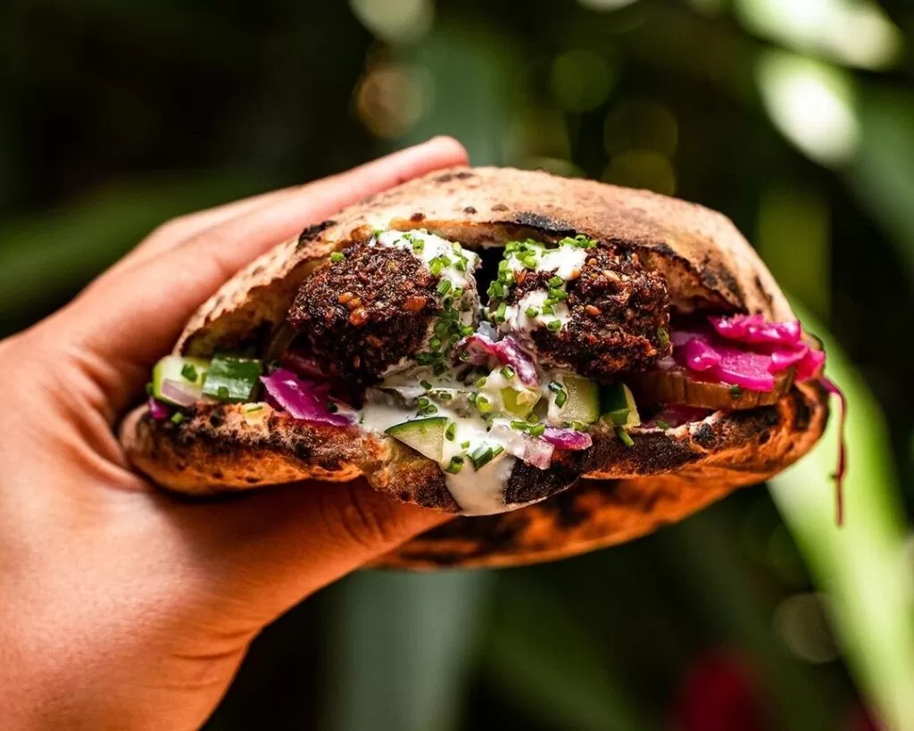 Mundo da gastronomia. Shuk Falafel.