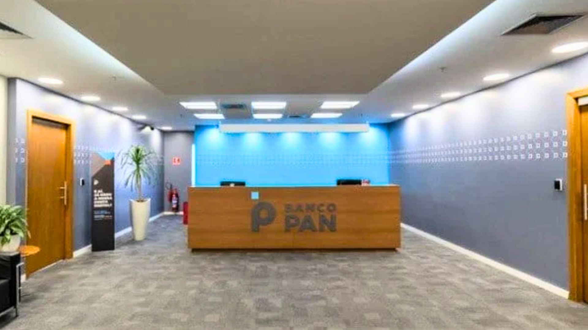 Escritório do Banco Pan