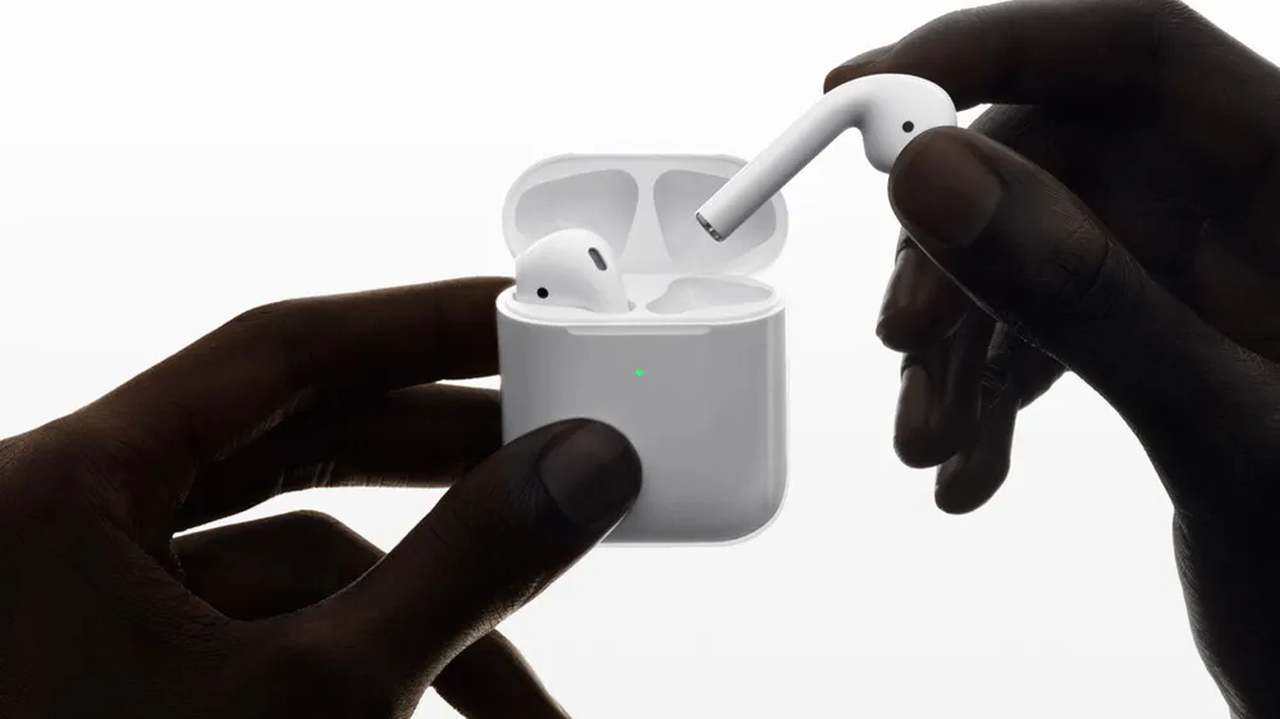 Apple avança na saúde: AirPods Pro 2 podem ser usados como aparelho auditivo