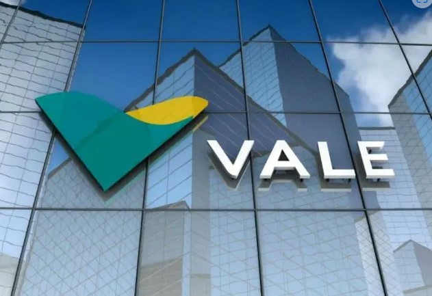 VALE3: Fitch revisa perspectiva