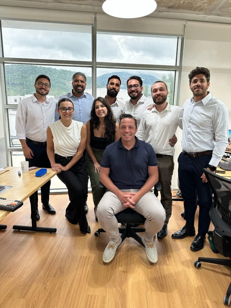 Juliano Custodio e a equipe da EQI Rio