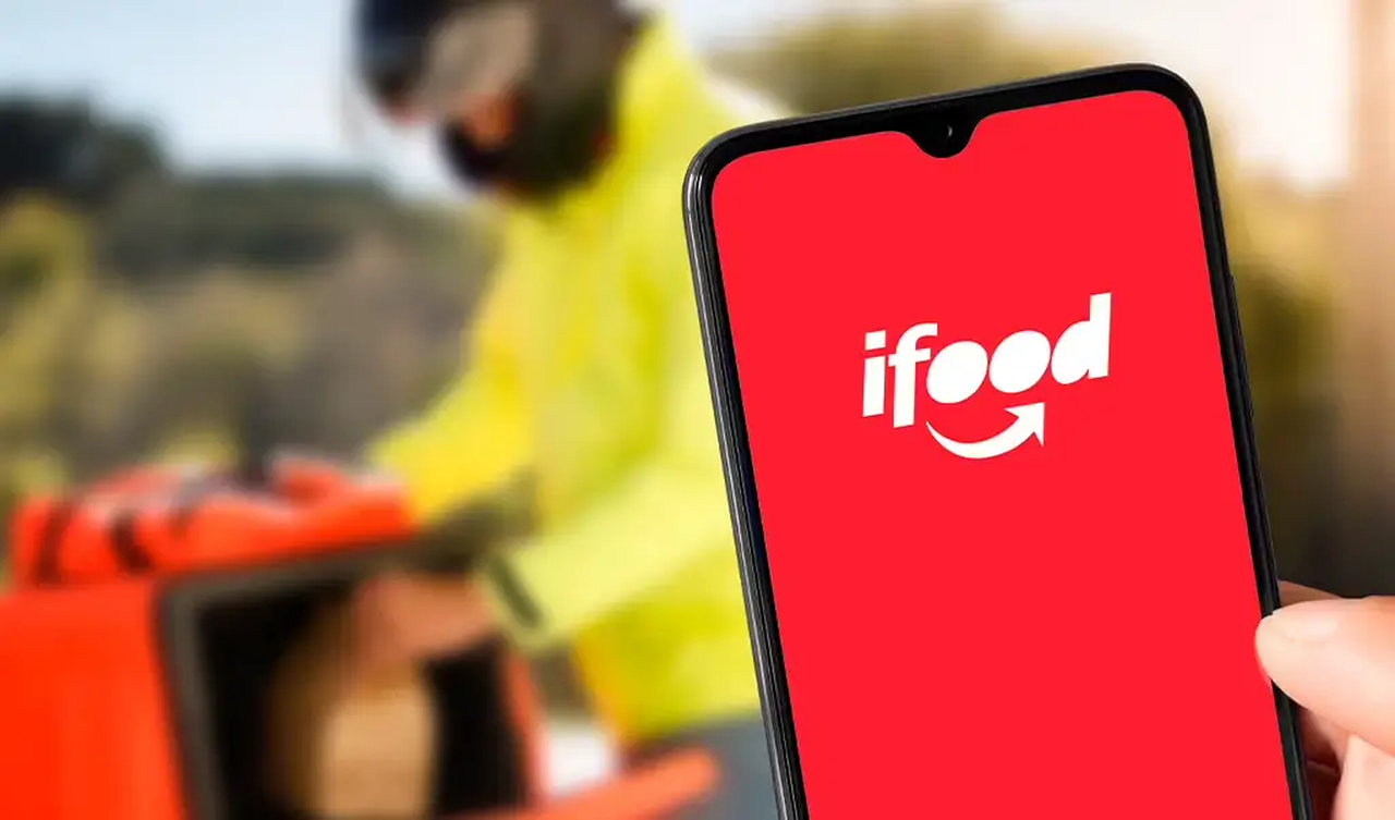 Dona do iFood compra Just Eat para formar gigante de entregas na Europa