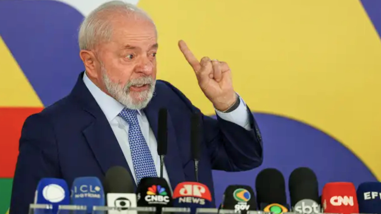 Lula defende crédito: “quando dinheiro circula “ninguém compra dólar”