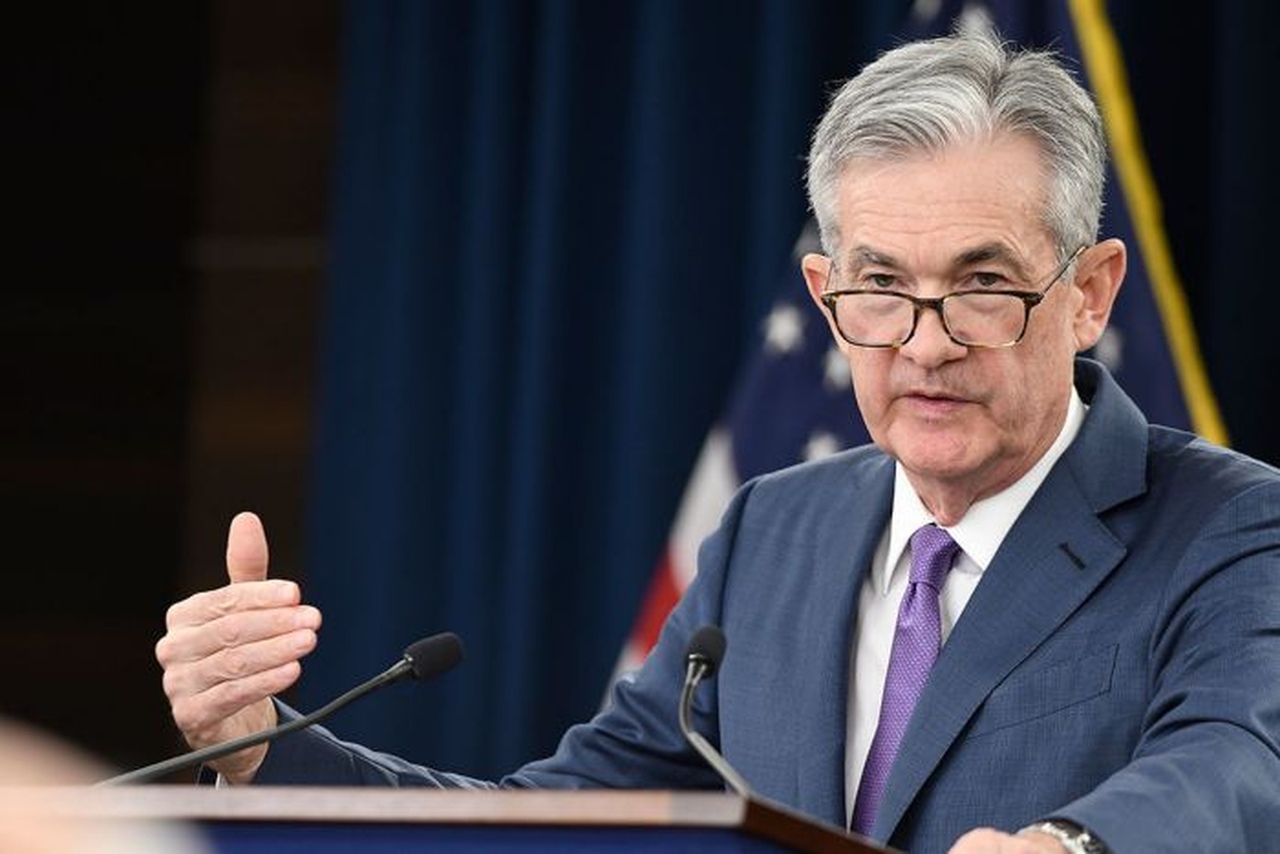 Powell diz que Fed agirá caso a inflação nos Estados Unidos suba