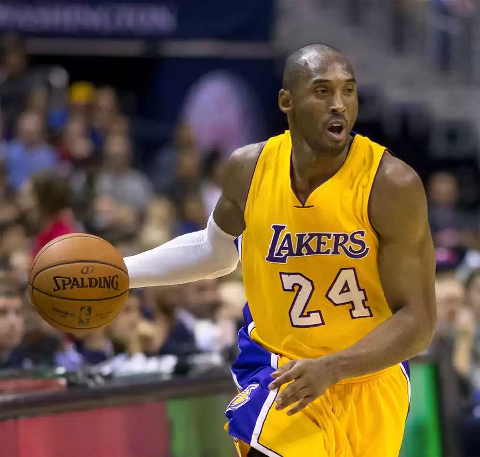 kobe bryant e camisa