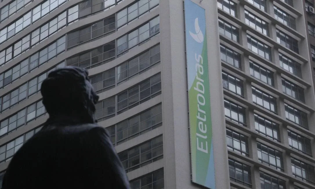 Prédio da Eletrobras visto de longe