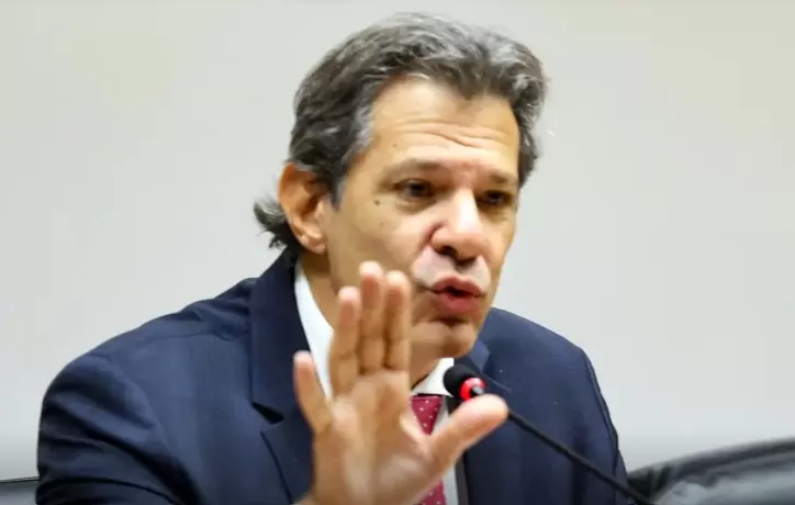 Fernando Haddad: pressão contra o aumento do IOF