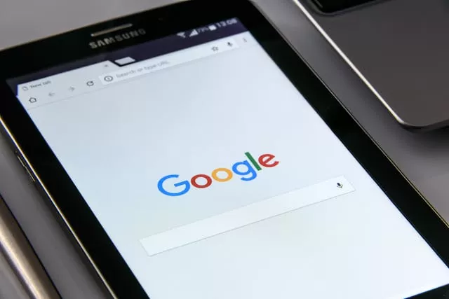 Tablet com Google, controada pela Alphabet