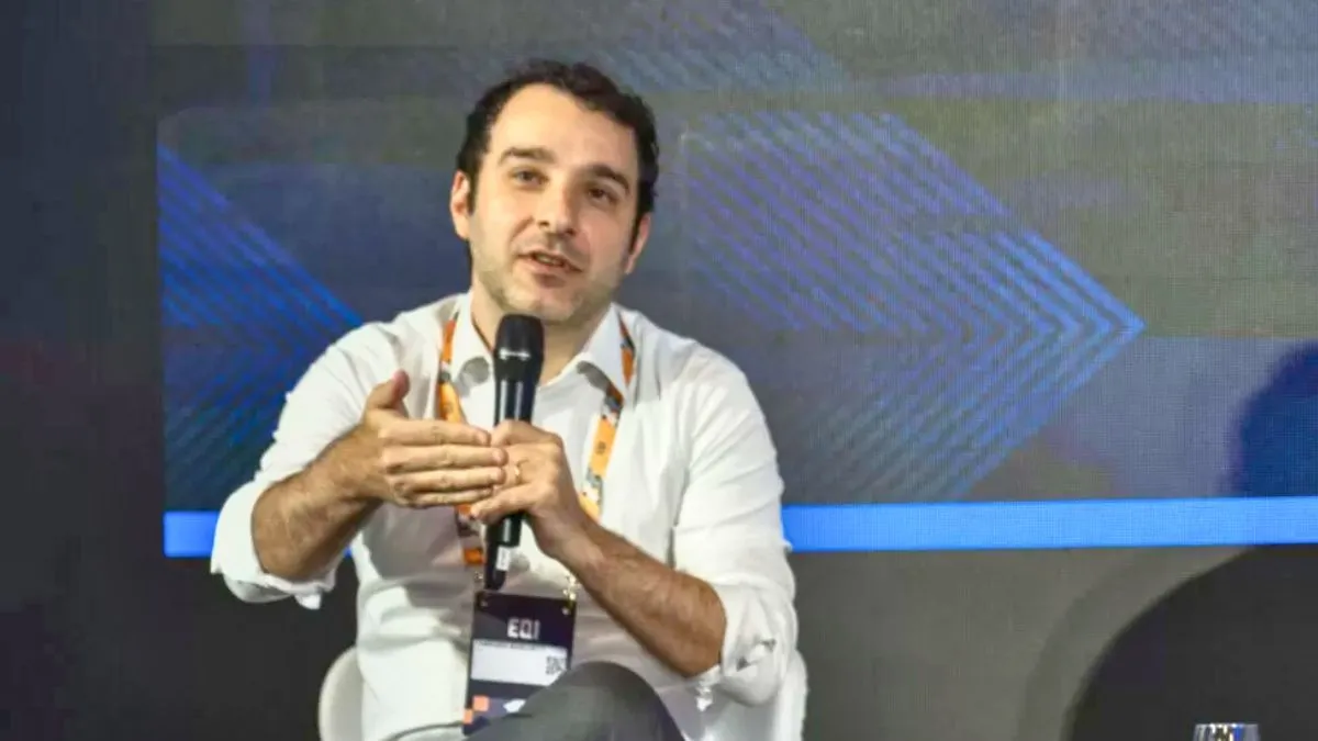 Fabrício Marchetti discursando na Money Week