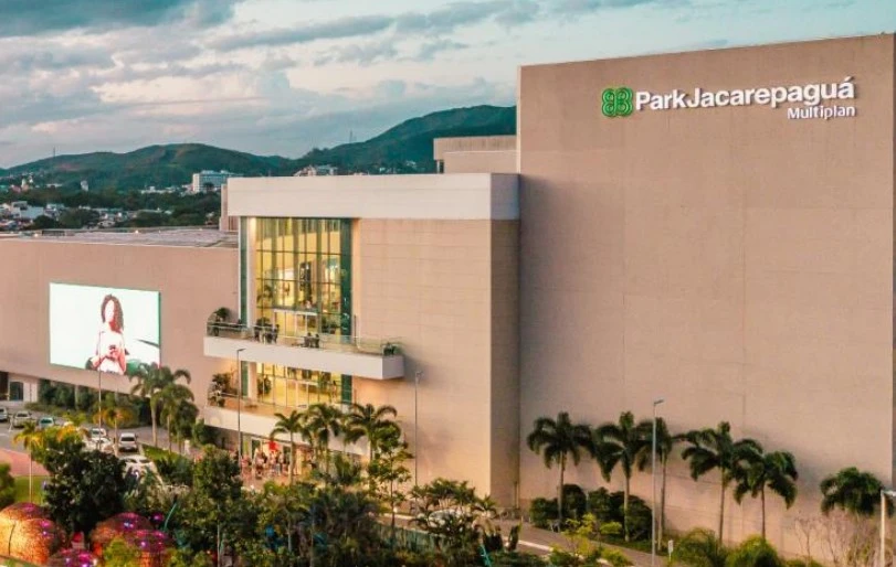 Fachada do Park Shopping Jacarepaguá, da Multiplan (MULT3)