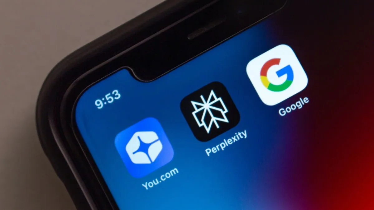 Ícones de aplicativos do Google e Perplexity em uma tela de celular.