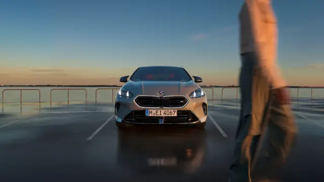 BMW na Match Point Mansion