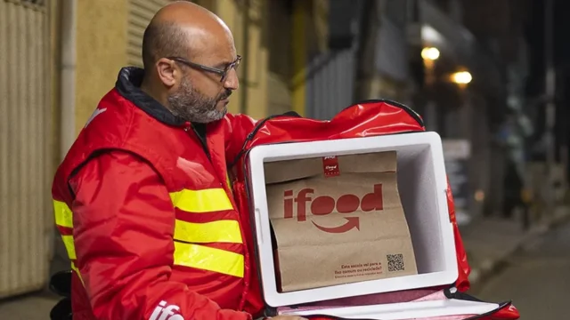 Entregador do iFood