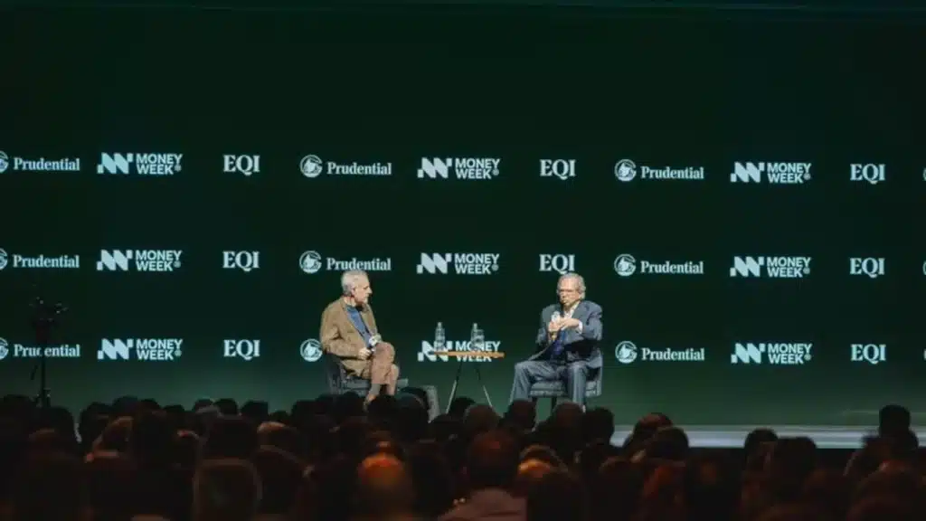Augusto Nunes e Paulo Guedes durante a palestra realizada no 1º dia do evento